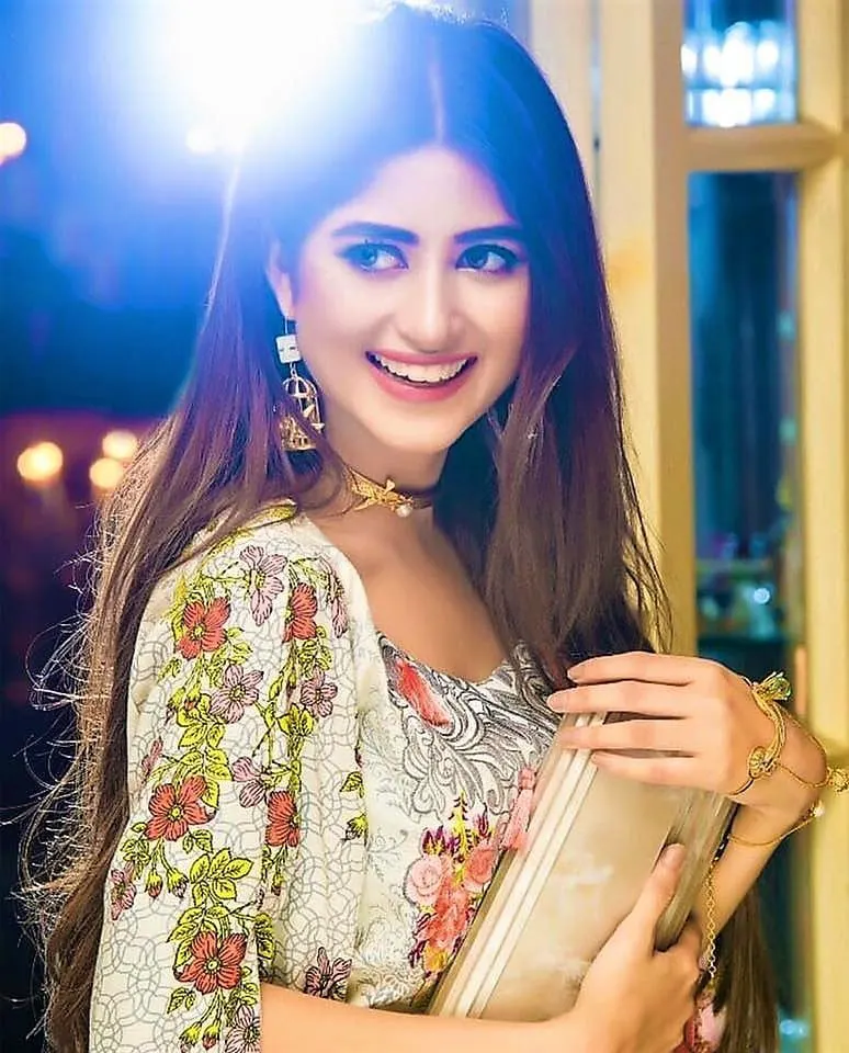 10 Times Sajal Ali Slayed In Pakistani Wear