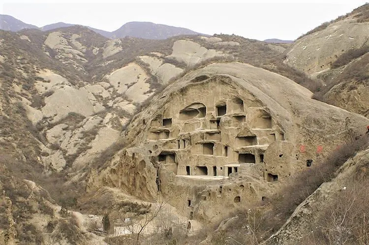 30 Million Live In Caves In China