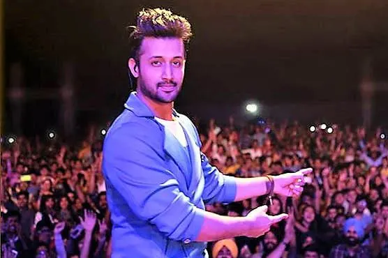 Atif Aslam left concert after security smashed soundman head