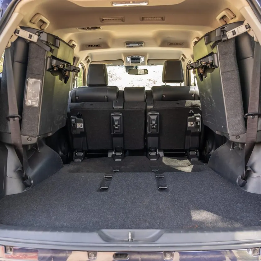 Best 7 seater vehicles in pakistan
