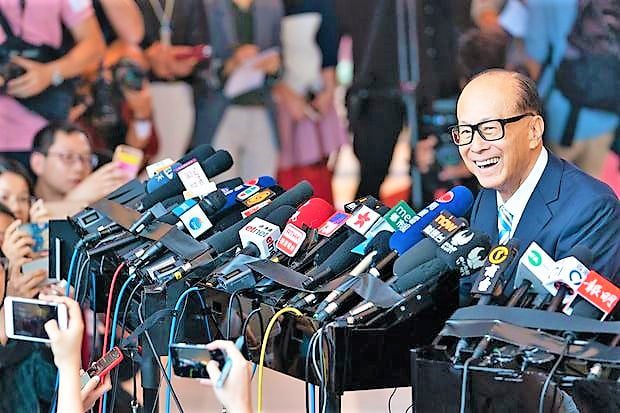 Passing the (Gold-Plated) Torch Hong Kong's 2nd-wealthiest tycoon retires