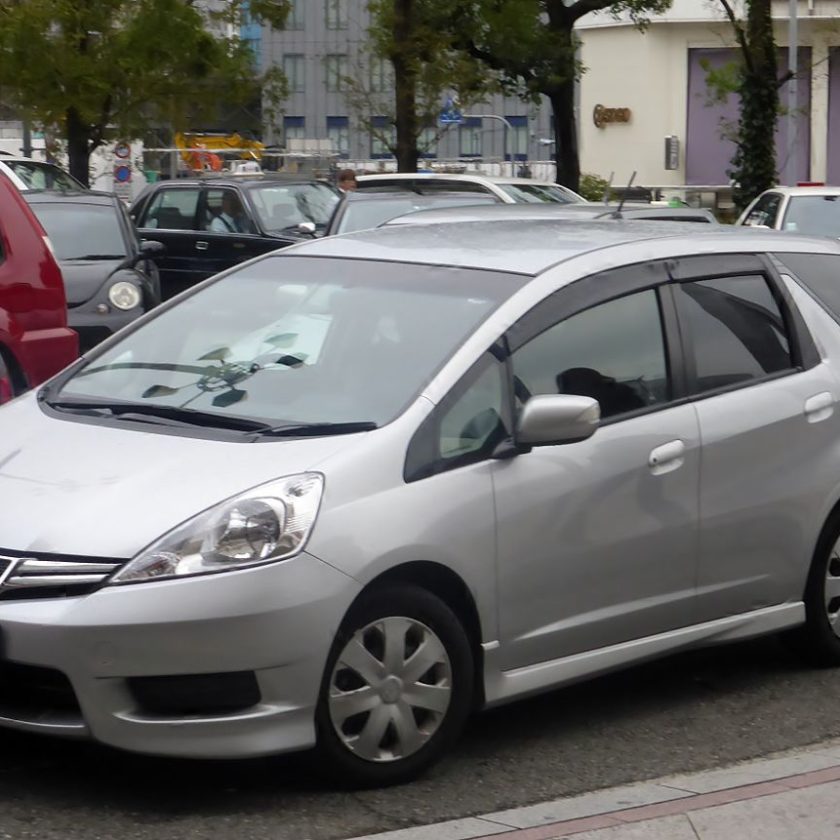 Best 7 seater vehicles in pakistan