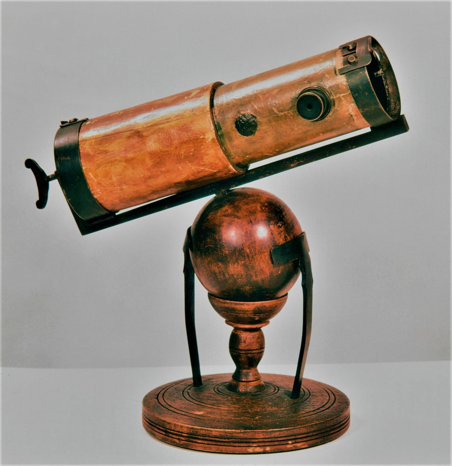 Isaac-Newton-telescope-1668