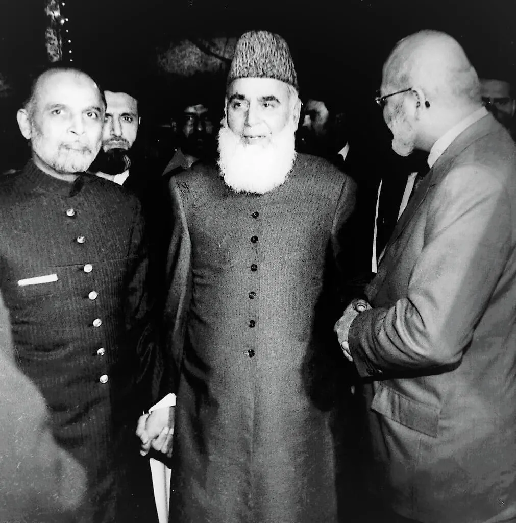 President Muhammad Rafiq Tarar with Husein Dawood