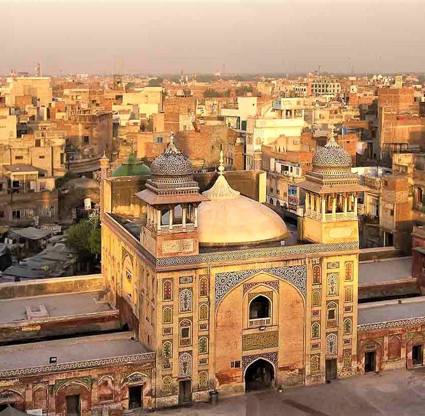 Think Pakistan Lahore WazirKhanMosque