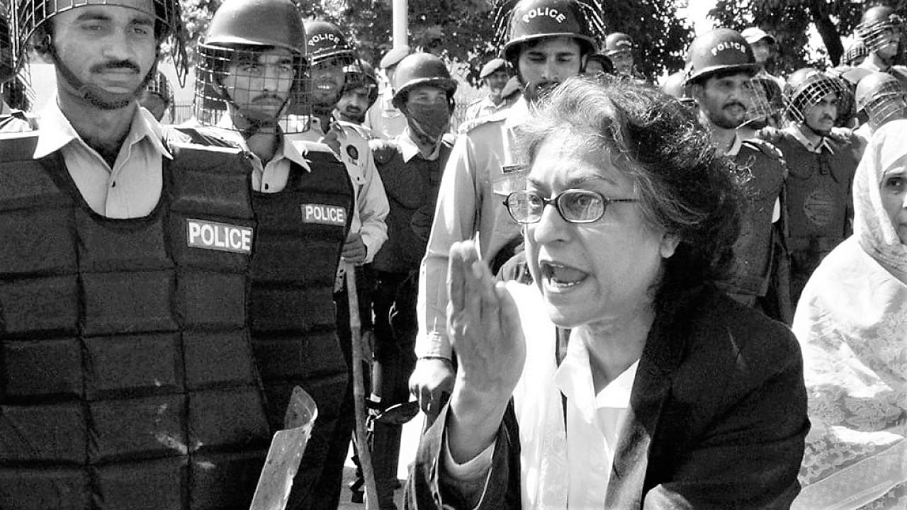 Asma Jehangir remembered for her heroic struggles