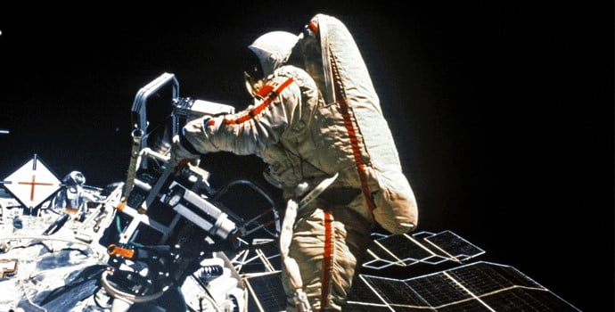 An American Scientist cold welding in the space