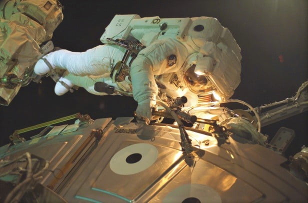 Do metals fuse together in space