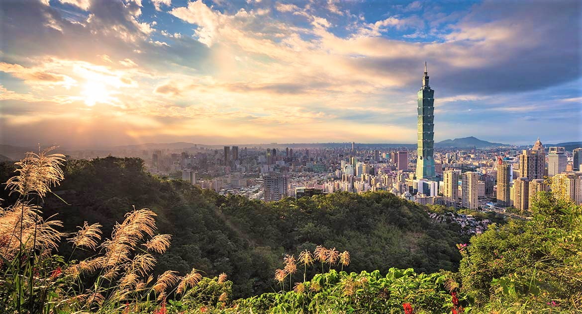 Taipei City panorama with Taipei-101 tower